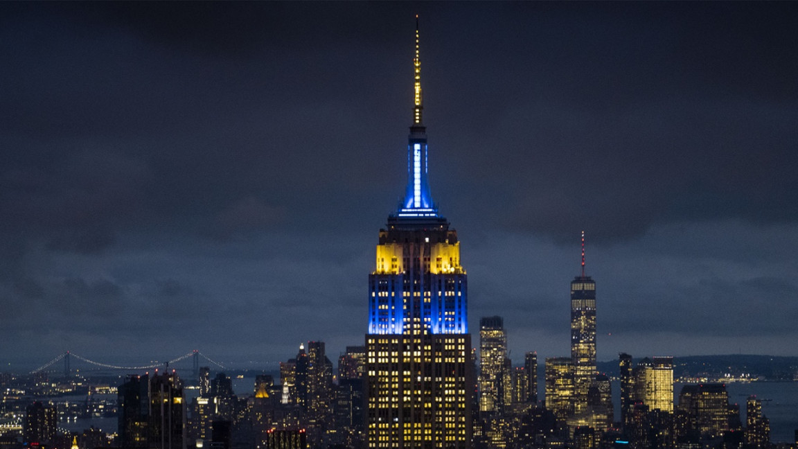 Empire State Building lights up in honor of  US Open
