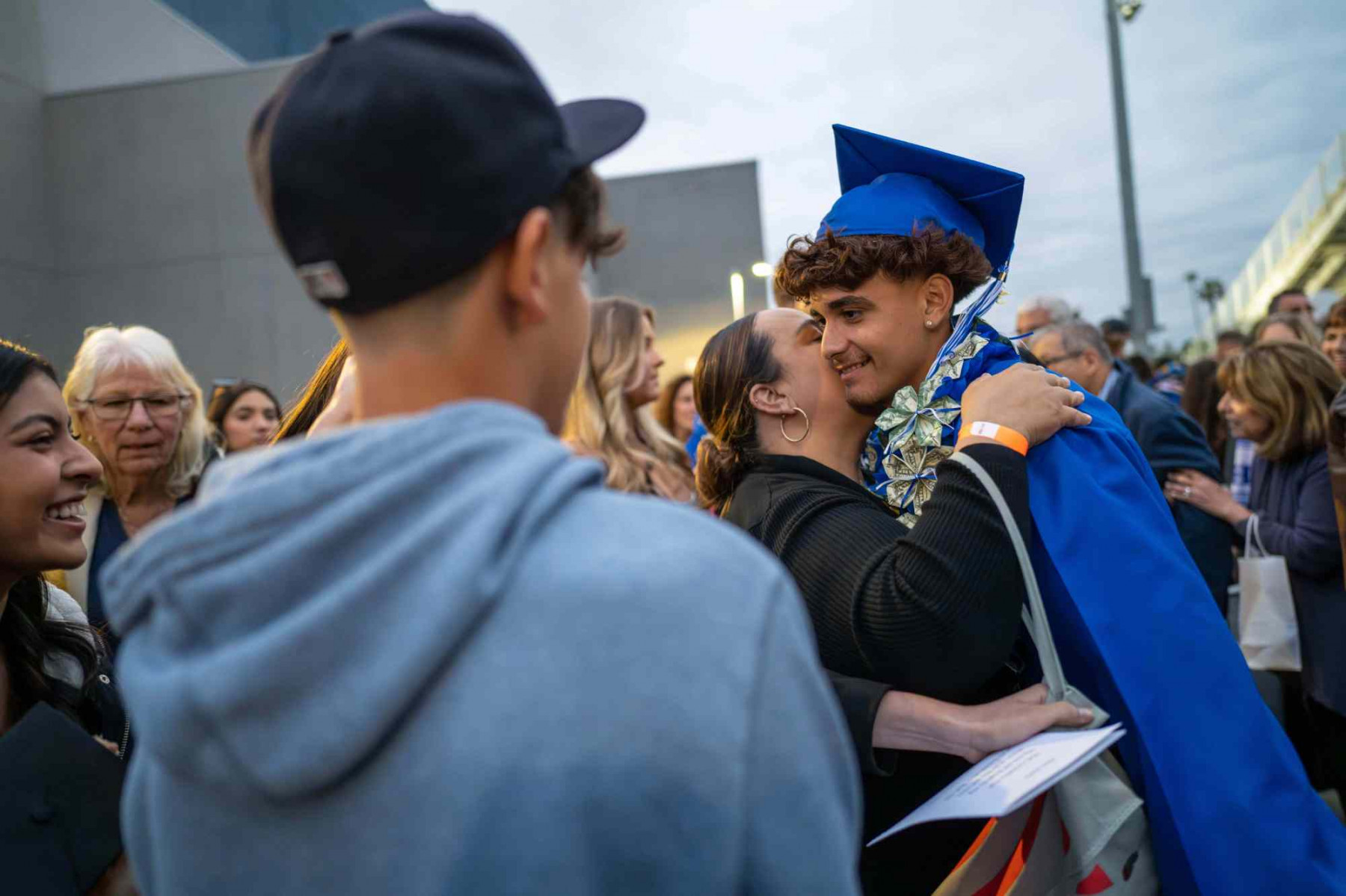 La Habra High Graduation : Our best photos of the ceremony